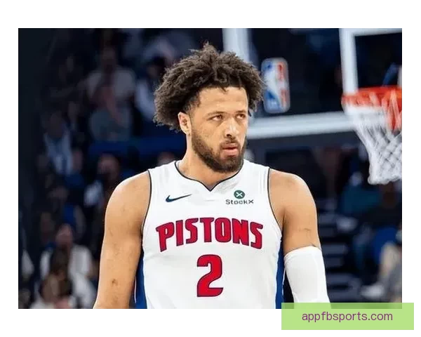 活塞官方：坎宁安左肺气胸确诊两周后将复查